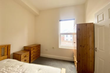 1 bed house, Radford Road, Hyson Green, Nottingham, NG75DR - Image 2